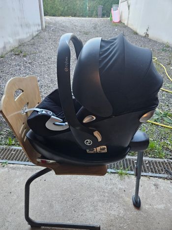 Lot  cosy et Base Q a-t-on I  Size Cybex