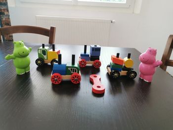 Jouets bois éducatifs colorés