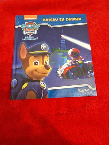 Livre pat patrouille bateau en danger