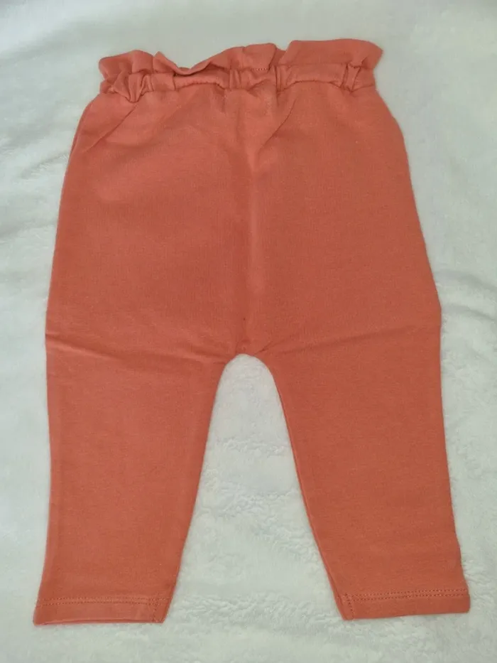 Pantalon taille 6-9 mois - photo numéro 2