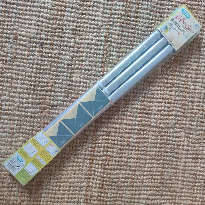 Rouleau couvre livre