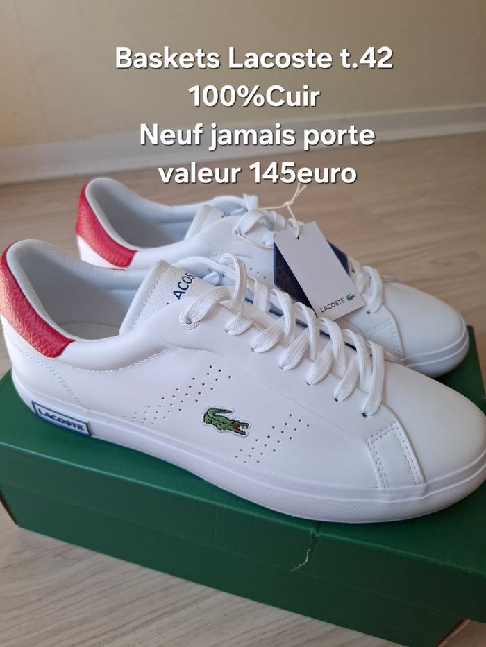 Baskets Lacoste t.42 Neuf jamais porte 100%Cuir valeur 145€ - photo numéro 7