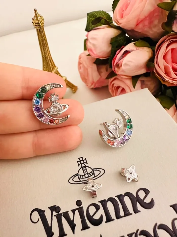 Boucles d’oreilles Vivienne Westwood lune arc-en-ciel & orbite – Éclat céleste - photo numéro 6