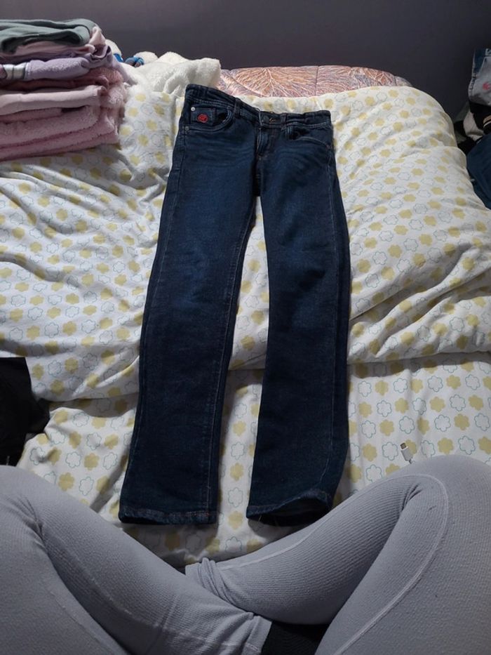 Jean 12 ans