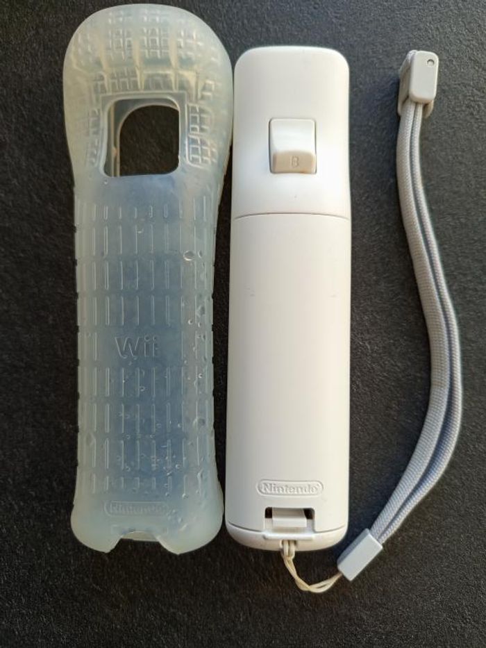 Nintendo - Wii - Wiimote - photo numéro 2