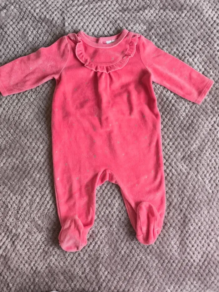 Lot pyjama 1 piece 6 mois - photo numéro 8