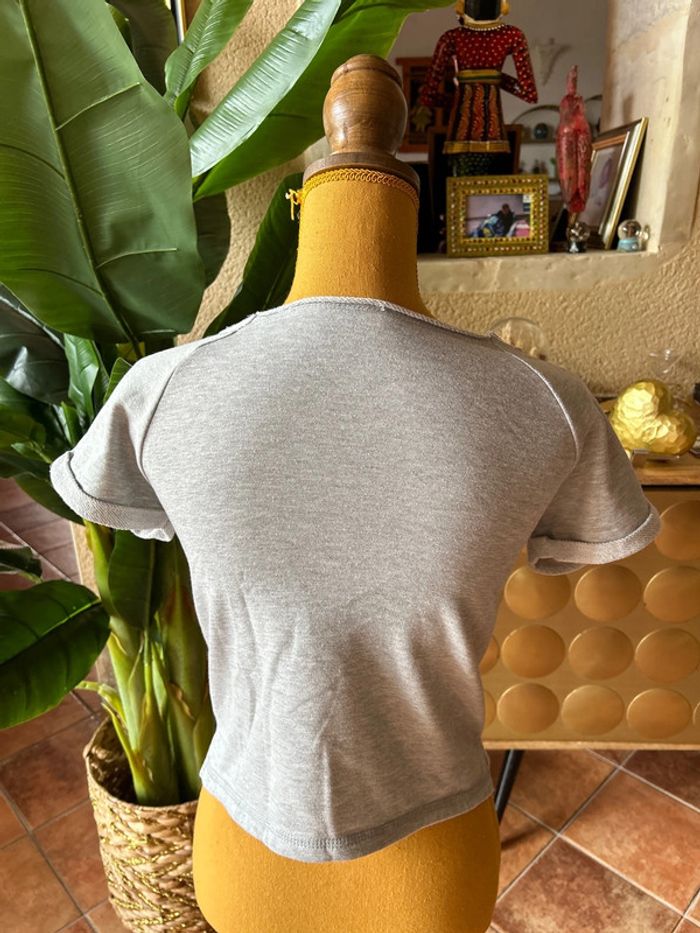 Primark sweat manche courte taille 13 ans neuf - photo numéro 4