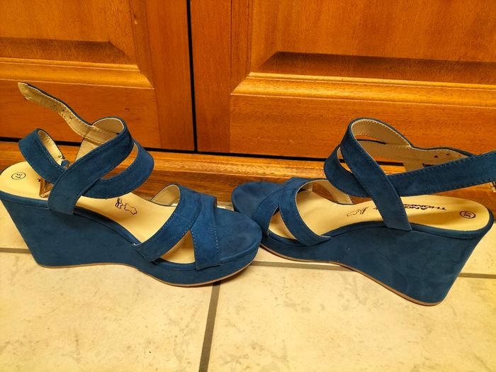Nu-pieds Bleu, talon 10cm - photo numéro 2