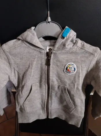 Veste à capuche grise - Grain de blé