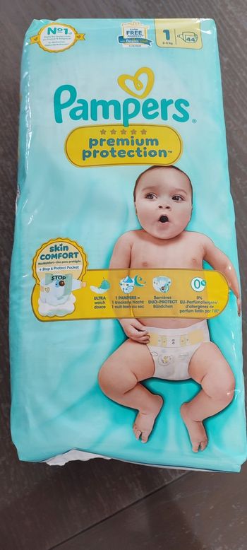 Couches Pampers taille 1