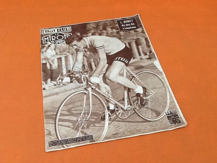 But Club Miroir des sports Louis Bobet AS des AS à Lonchamp (7 Septembre 1953) - photo numéro 2