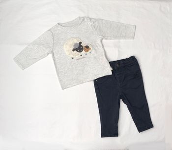 Ensemble t-shirt Obaïbi + pantalon Kiabi 6 mois