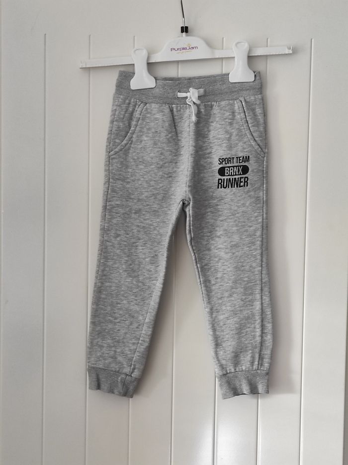 Pantalon type jogging garçon 3 ans - photo numéro 2