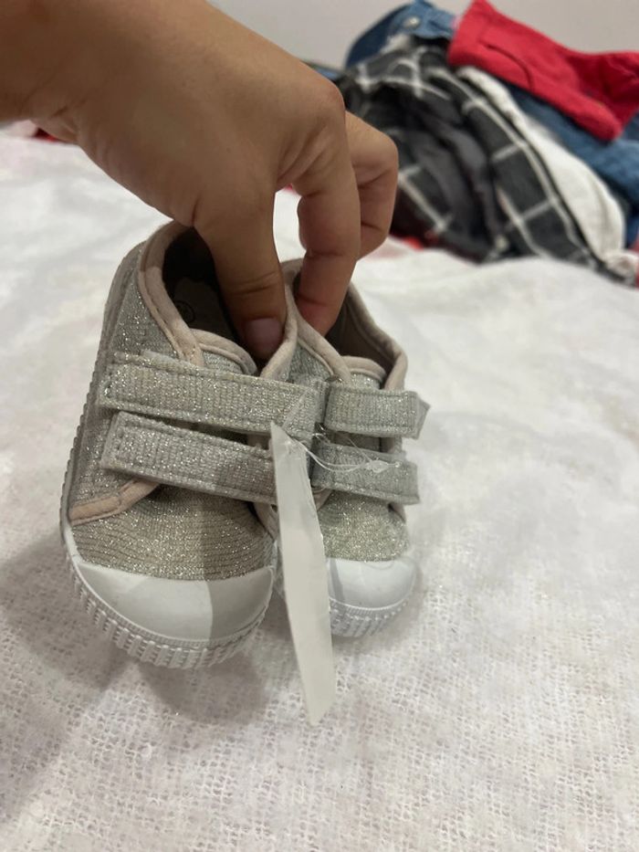 Chaussure souple taille 21 - photo numéro 4