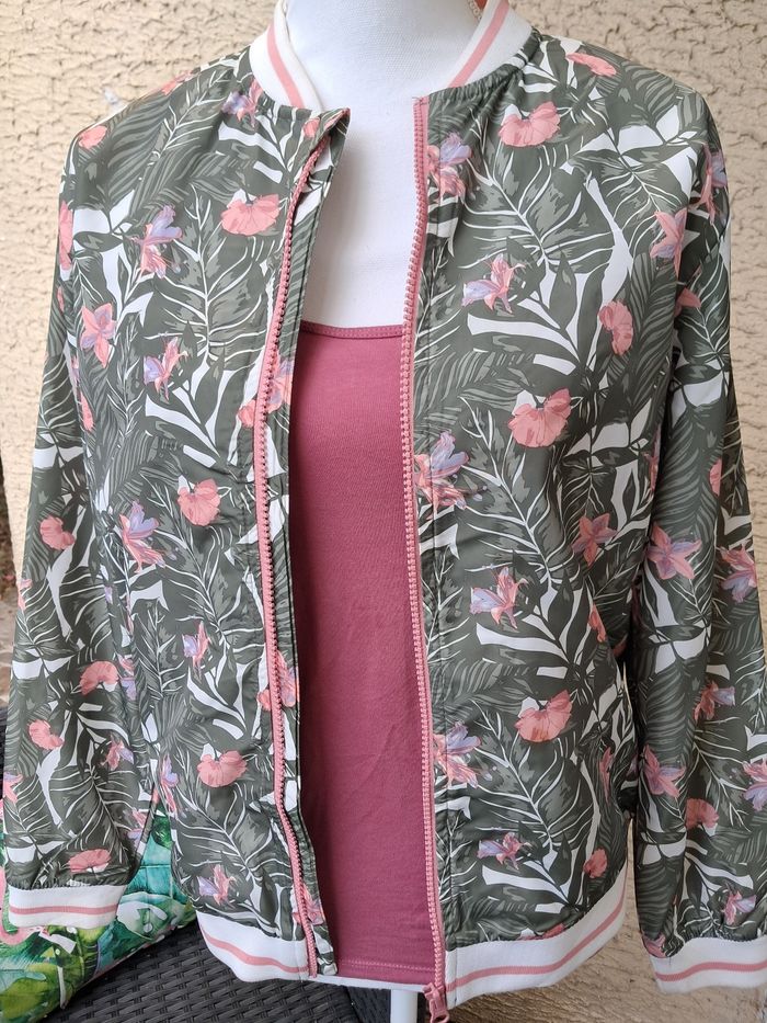Bomber motif tropical 14 ans