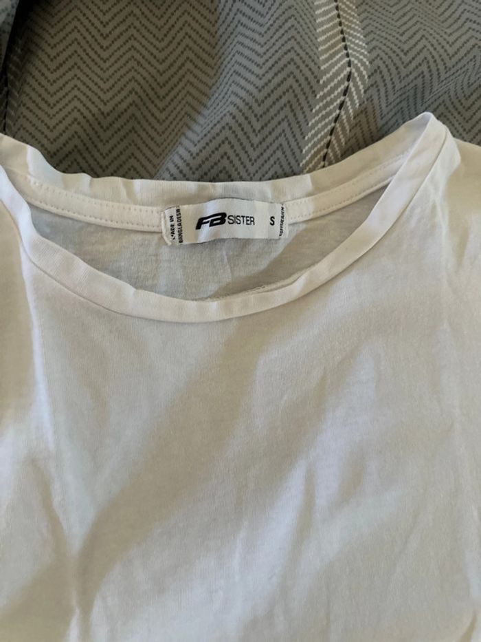T shirt neuf à nouer taille s - photo numéro 2