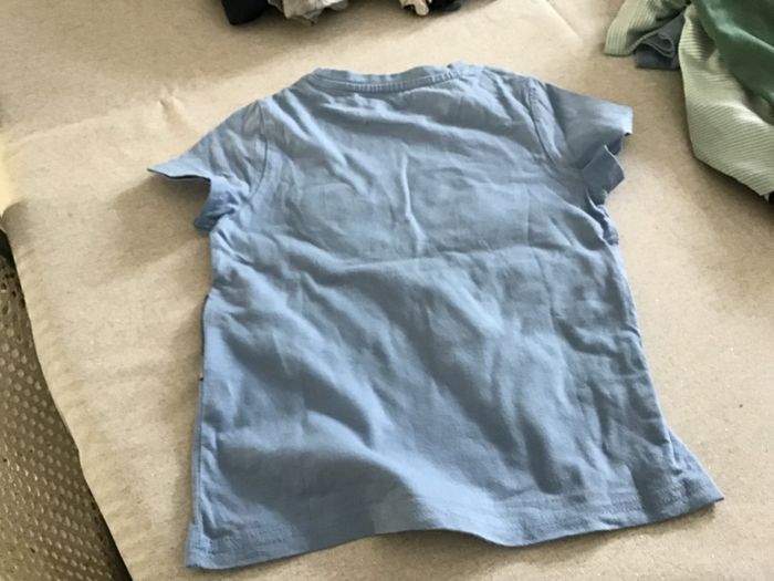 Lot de tee shirt - photo numéro 3