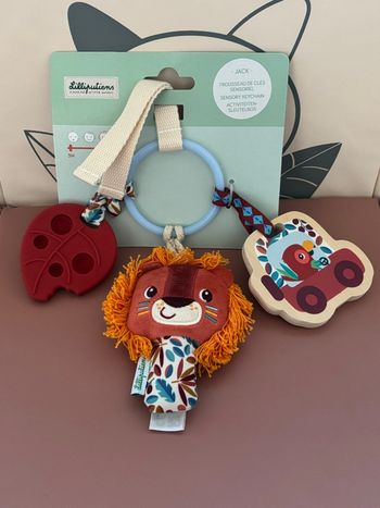 Anneau multi activité Jack le lion - lilliputiens