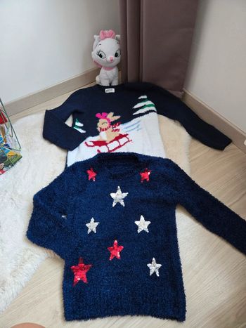 Lot de 2 pulls d'hiver 6 ans