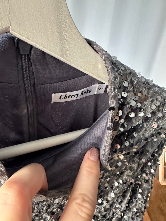 T Shirt manches longues sequins gris foncé - photo numéro 2