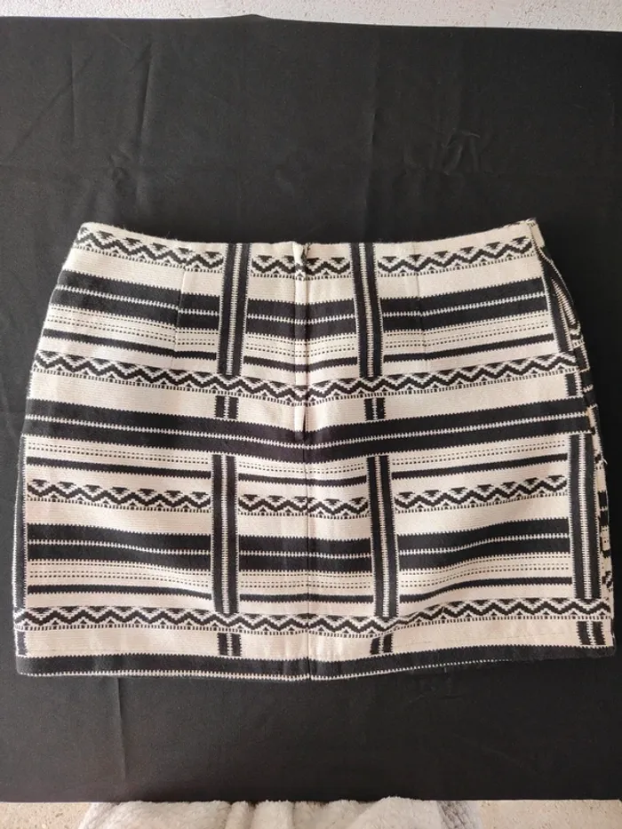 Jupe New look noire et blanche - Taille 40 - photo numéro 2