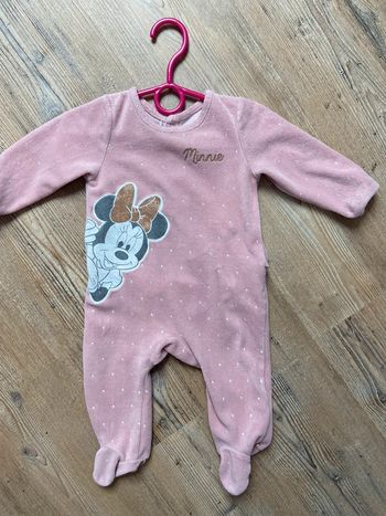 Pyjama bon état 12 mois