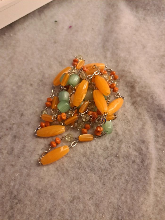 Collier très long sautoir orange et vert - photo numéro 6