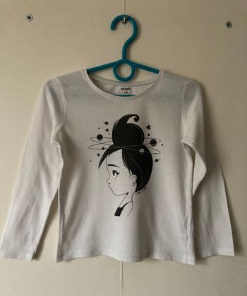 Tee-shirt manches longues tête dans les étoiles