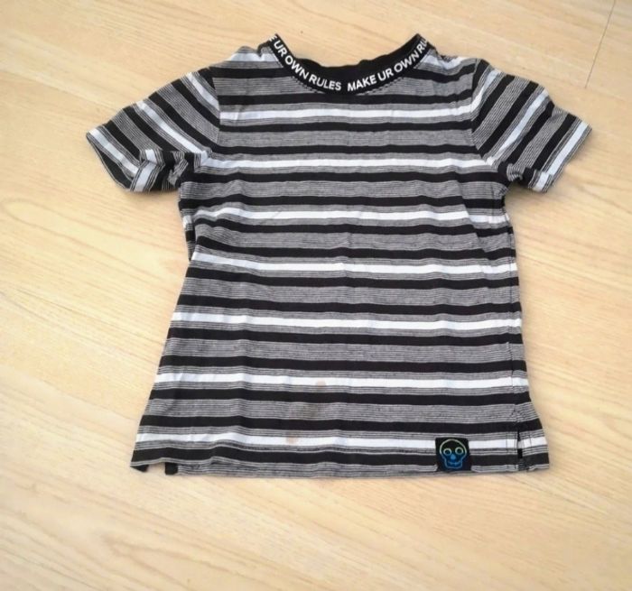Lot de 4 tee shirt taille 4 ans - photo numéro 4