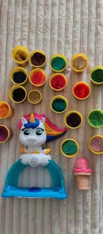 Gros lot pâte à modeler Play-Doh – 76 pièces