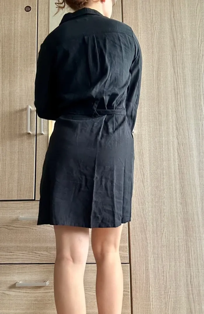 Robe avec bouton et ceinture cache cache - photo numéro 2