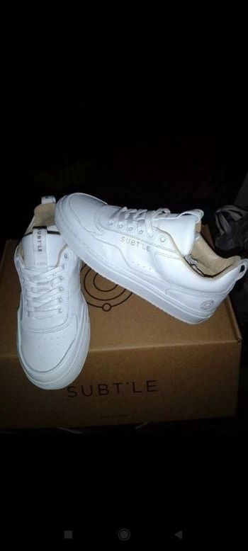 Baskets mixte sigma blanche taille 38 neuve