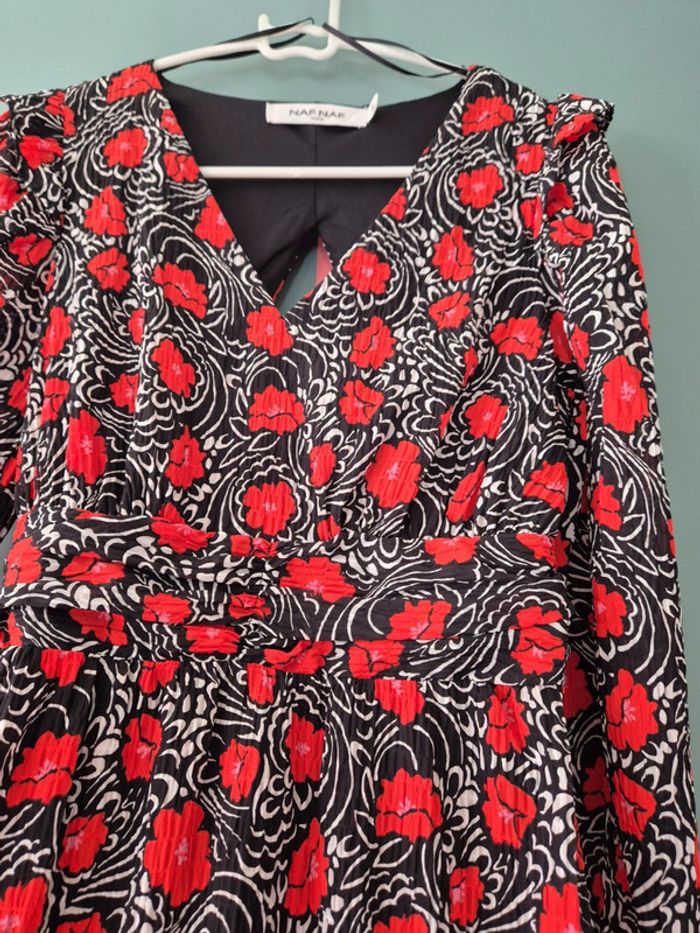 Robe longue noire et rouge, neuve, nafnaf taille 36 - photo numéro 5