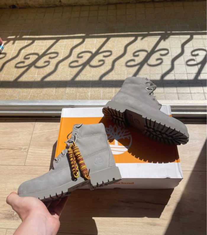 Timberland gris/grey taille 36
