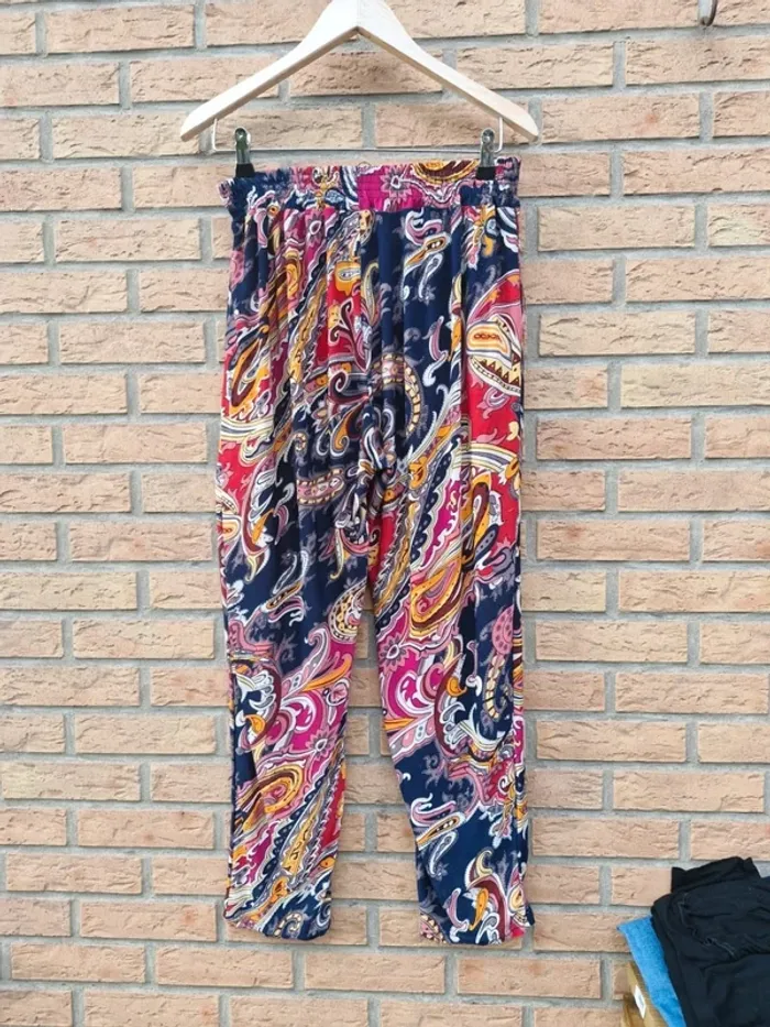 Pantalon fluide coloré • Jambes larges - photo numéro 2