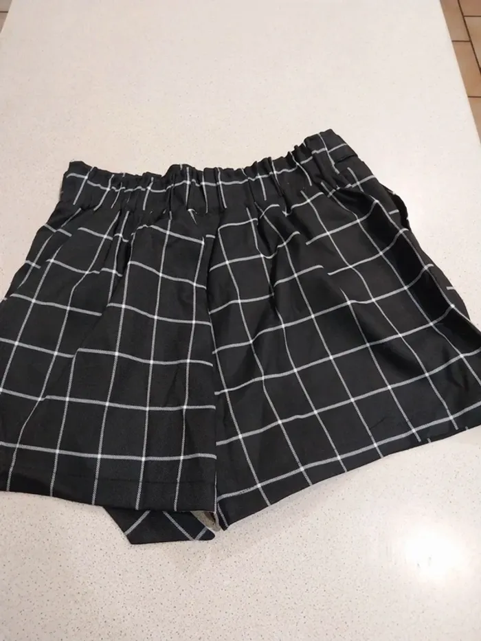 short - photo numéro 2