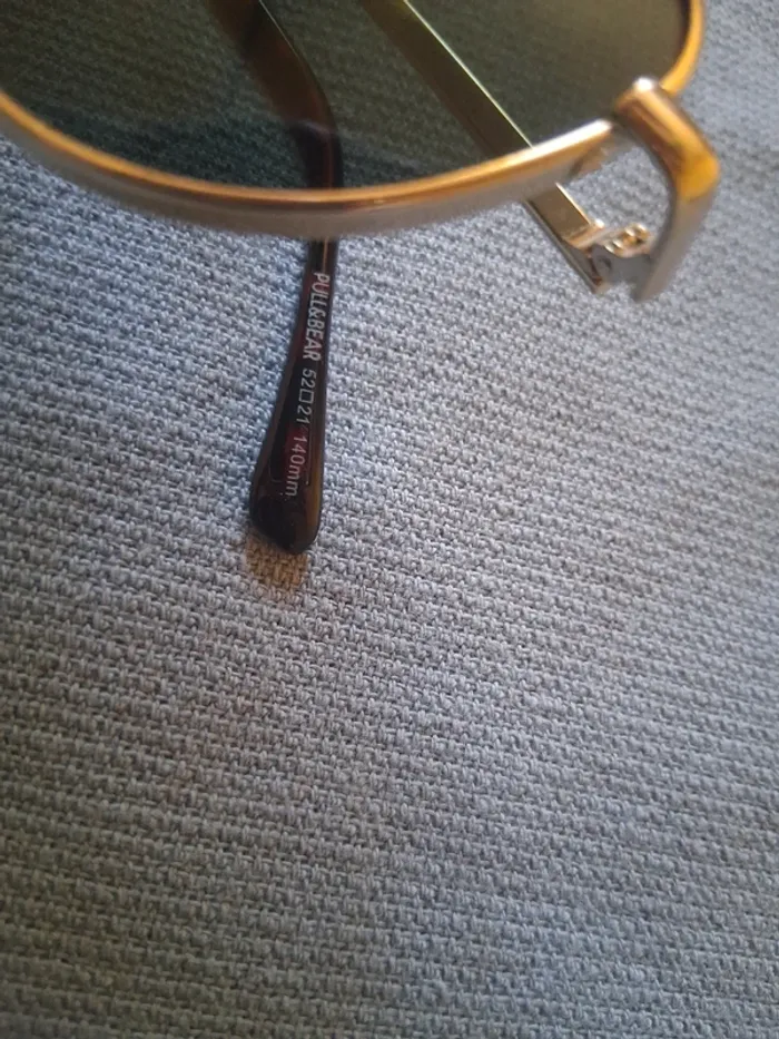 Lunette de soleil - photo numéro 6