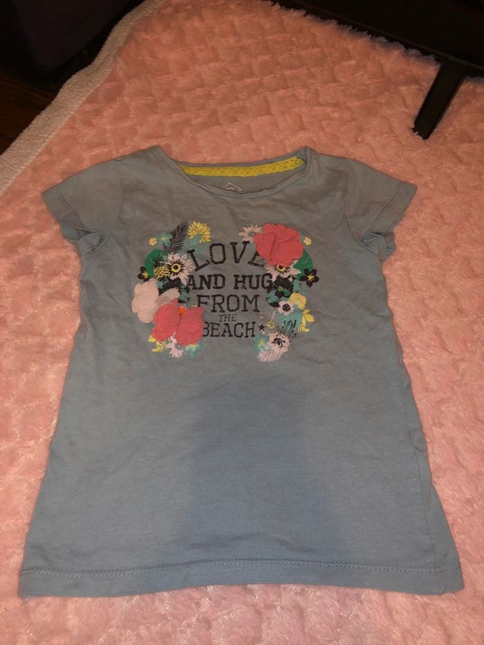 taille 4 ans en très très bonne état