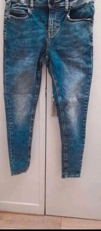 Jean  creeks 12  ans neuf taille réglable
