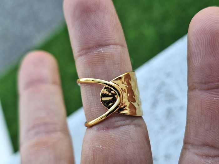 ague Doré ouverte en acier inoxydable bague avec un design moderne et jolie, Ajustable - photo numéro 5