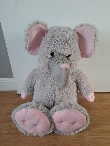 Peluche éléphant