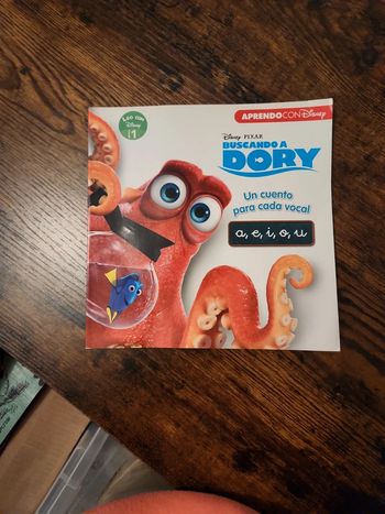 Livre : Buscando a Dory