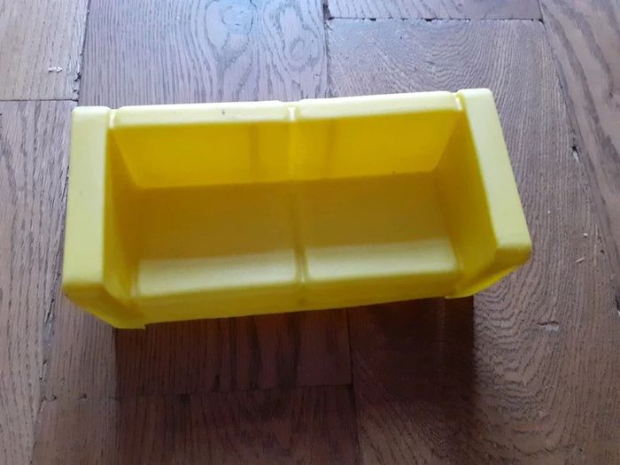🎀 Canapé sofa jaune Barbie vintage - photo numéro 2