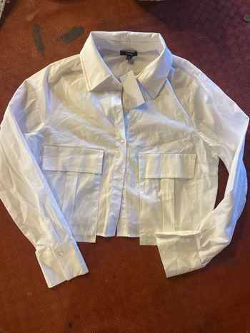 Chemise blanche à manches longues 