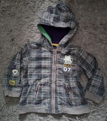Veste zippée à carreaux avec capuche 18mois 81cm