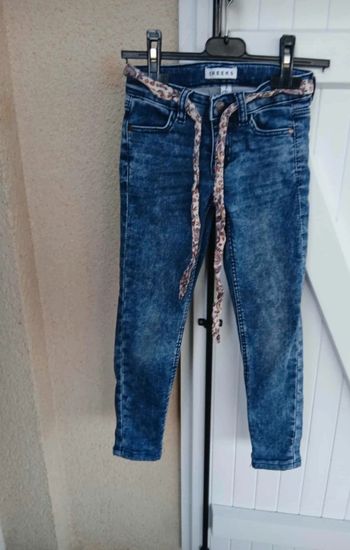 jeans filles creeks taille 7 ans /122