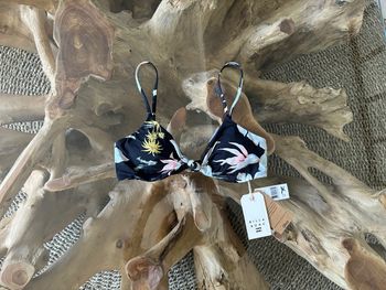 Haut de maillot de bain Billabong neuf