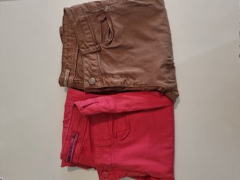 Lot de 2 jeans taille 36