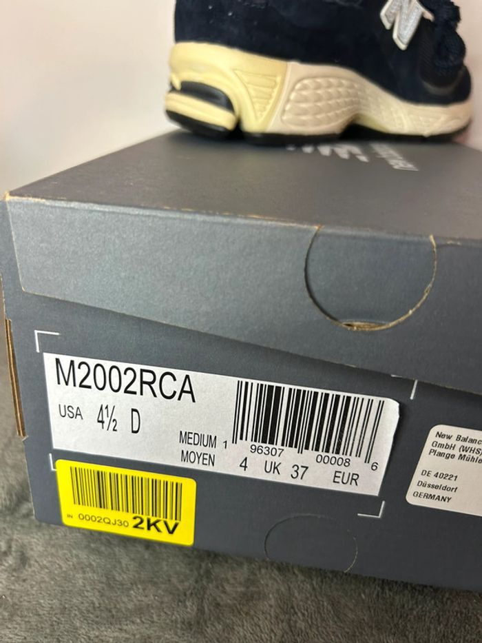New Balance M2002 Bleu Marine – Style & Confort au Top- taille 37 - photo numéro 5