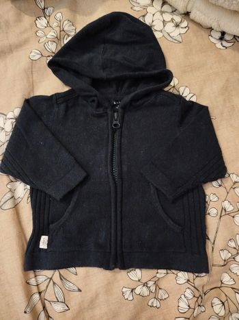 Gilet zippé bleu marine 3 mois